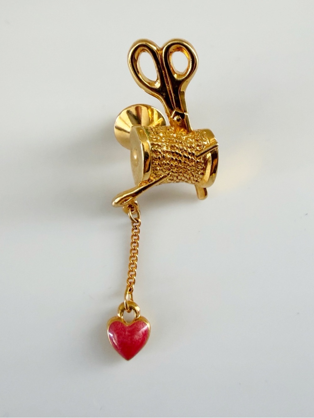 Vintage Avon Spool Scissors Needle Dangle Heart Gold Tone Lapel Pin Brooch